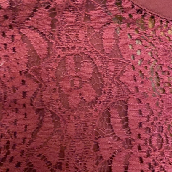 NOT FOR SALE. EUC BEAUTIFUL MAROON DRESS BLOUSE CANDIES - Picture 7 of 10